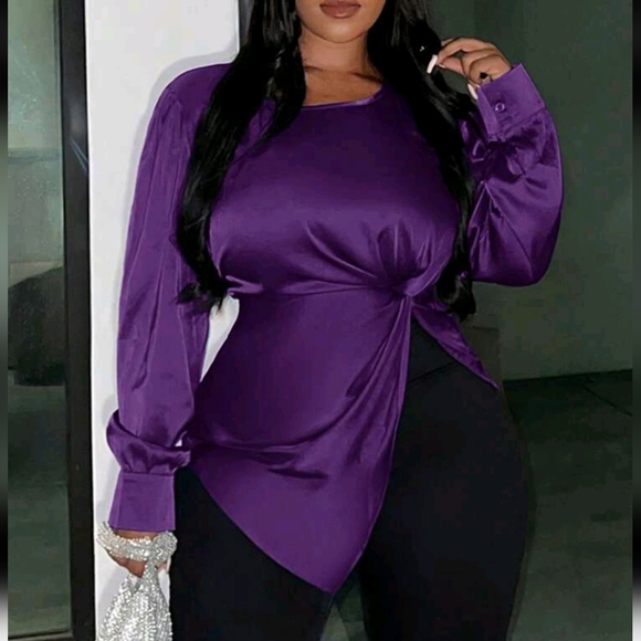 Blouse - Picture 2 of 2